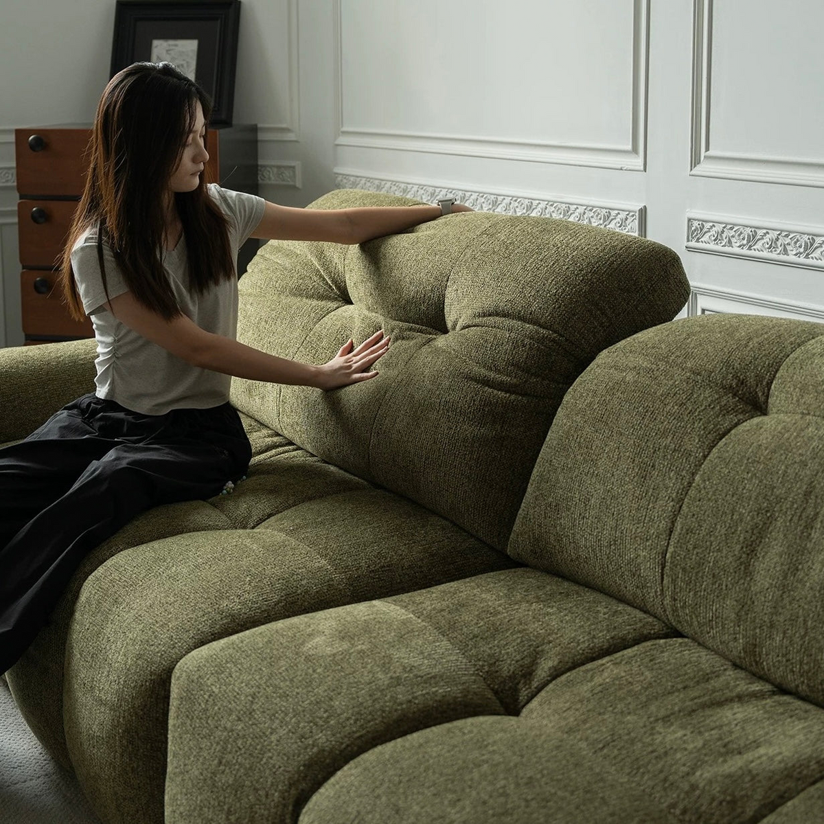 Nara Extendable Sofa